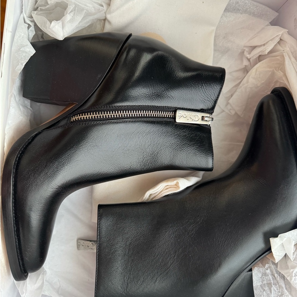 BRAND NEW Chloe Sleek Black Ankle Boots retail $1000+
